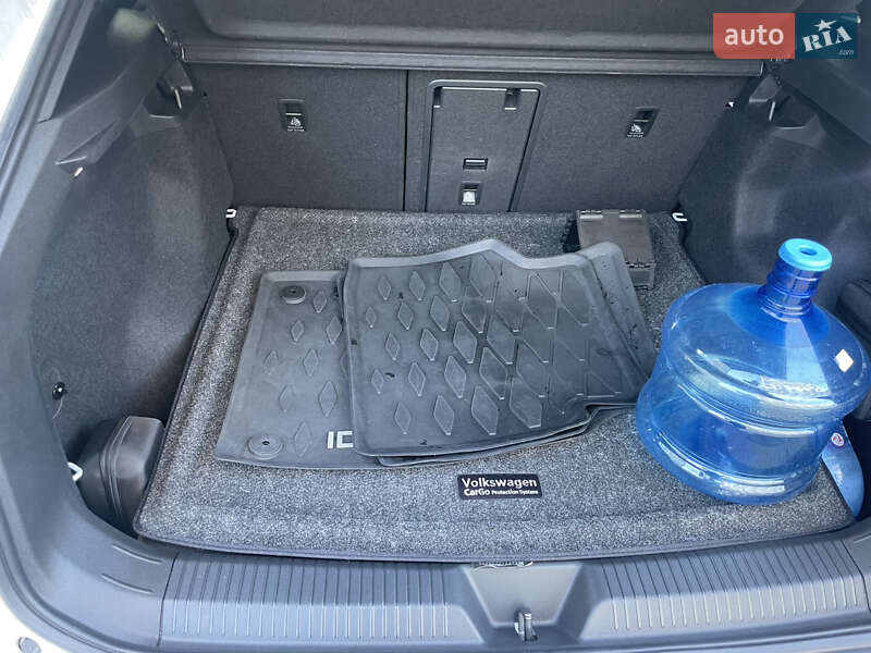 Внедорожник / Кроссовер Volkswagen ID.4 2023 в Ивано-Франковске