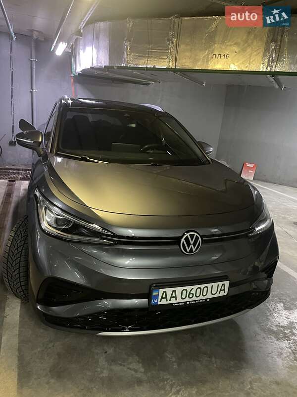 Внедорожник / Кроссовер Volkswagen ID.4 2021 в Киеве