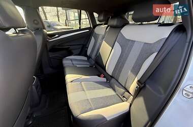Внедорожник / Кроссовер Volkswagen ID.4 2022 в 
