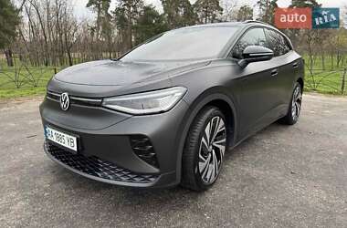 Внедорожник / Кроссовер Volkswagen ID.4 2022 в 