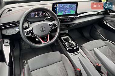 Внедорожник / Кроссовер Volkswagen ID.4 2022 в 