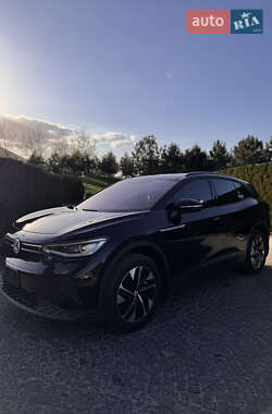 Позашляховик / Кросовер Volkswagen ID.4 2022 в 