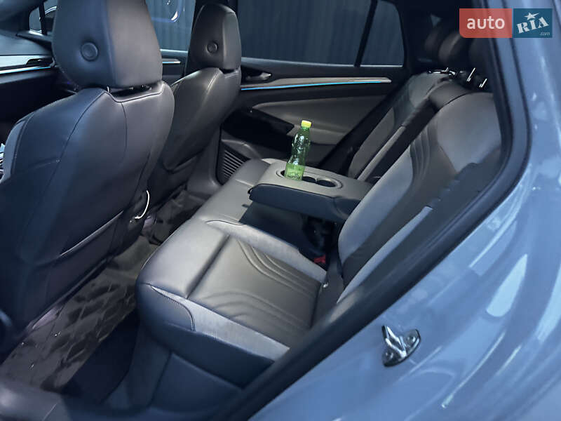 Позашляховик / Кросовер Volkswagen ID.4 2023 в Києві