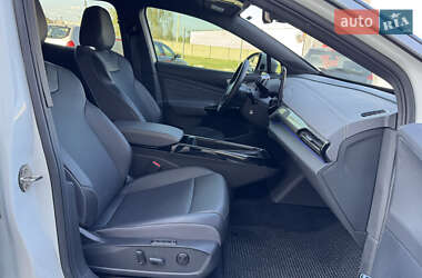 Позашляховик / Кросовер Volkswagen ID.4 2023 в 