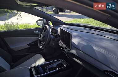 Позашляховик / Кросовер Volkswagen ID.4 2024 в 