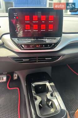 Внедорожник / Кроссовер Volkswagen ID.4 2020 в 