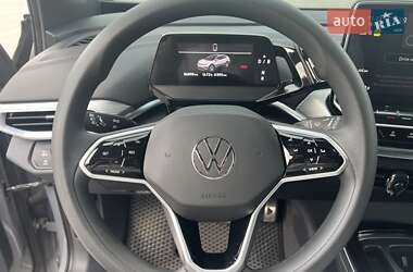 Внедорожник / Кроссовер Volkswagen ID.4 2022 в 