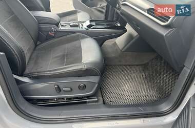 Внедорожник / Кроссовер Volkswagen ID.4 2022 в 