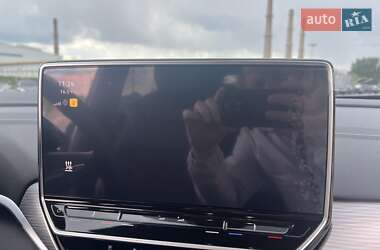 Внедорожник / Кроссовер Volkswagen ID.4 2022 в 