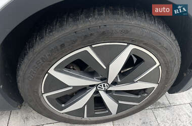 Позашляховик / Кросовер Volkswagen ID.4 2021 в  фото 35 Позашляховик / Кросовер Volkswagen ID.4 2021 в