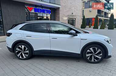 Позашляховик / Кросовер Volkswagen ID.4 2021 в 