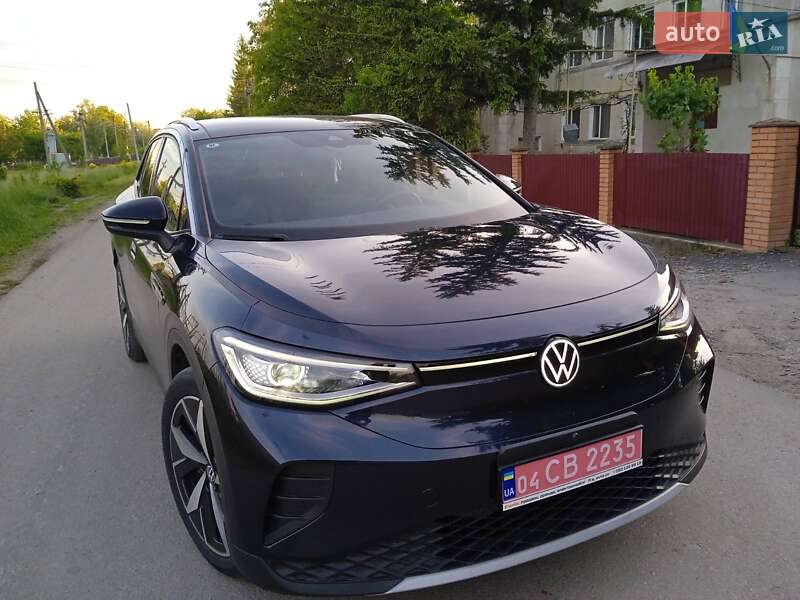Позашляховик / Кросовер Volkswagen ID.4 2021 в Чернівцях
