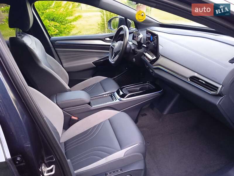 Позашляховик / Кросовер Volkswagen ID.4 2021 в Чернівцях