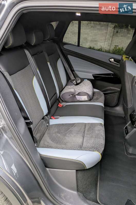 Внедорожник / Кроссовер Volkswagen ID.4 2022 в Днепре