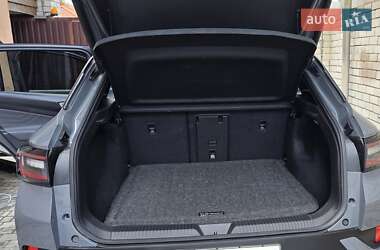 Позашляховик / Кросовер Volkswagen ID.4 2024 в 