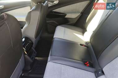 Внедорожник / Кроссовер Volkswagen ID.4 2023 в 