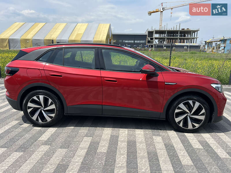 Внедорожник / Кроссовер Volkswagen ID.4 2022 в 