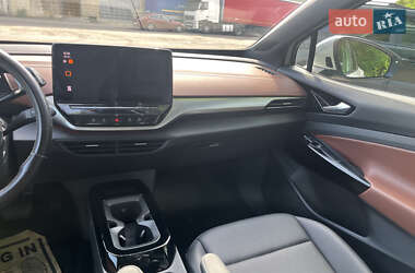 Внедорожник / Кроссовер Volkswagen ID.4 2021 в 