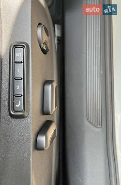 Внедорожник / Кроссовер Volkswagen ID.4 2021 в 