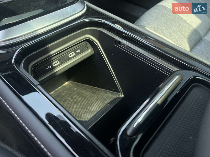 Внедорожник / Кроссовер Volkswagen ID.4 2023 в Белой Церкви