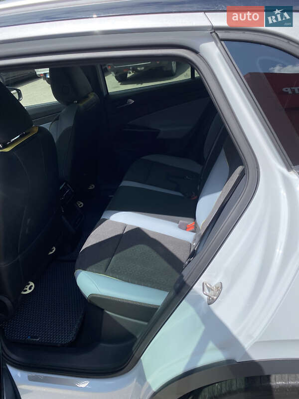 Позашляховик / Кросовер Volkswagen ID.4 2021 в Дніпрі