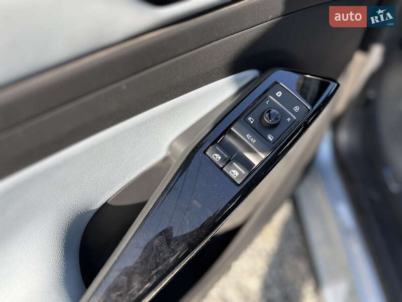 Позашляховик / Кросовер Volkswagen ID.4 2022 в Дніпрі фото 22 Позашляховик / Кросовер Volkswagen ID.4 2022 в Дніпрі