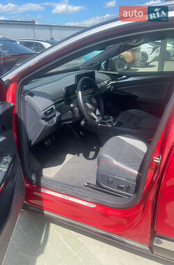 Внедорожник / Кроссовер Volkswagen ID.4 2022 в 