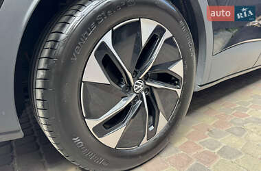 Позашляховик / Кросовер Volkswagen ID.4 2024 в 