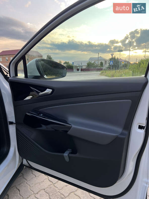 Позашляховик / Кросовер Volkswagen ID.4 2023 в Тернополі