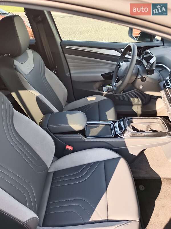 Внедорожник / Кроссовер Volkswagen ID.4 2022 в Днепре