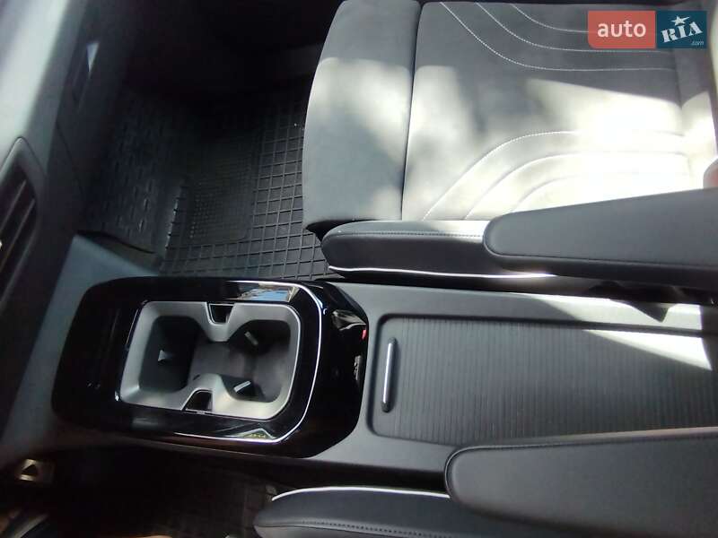 Внедорожник / Кроссовер Volkswagen ID.4 2022 в Житомире