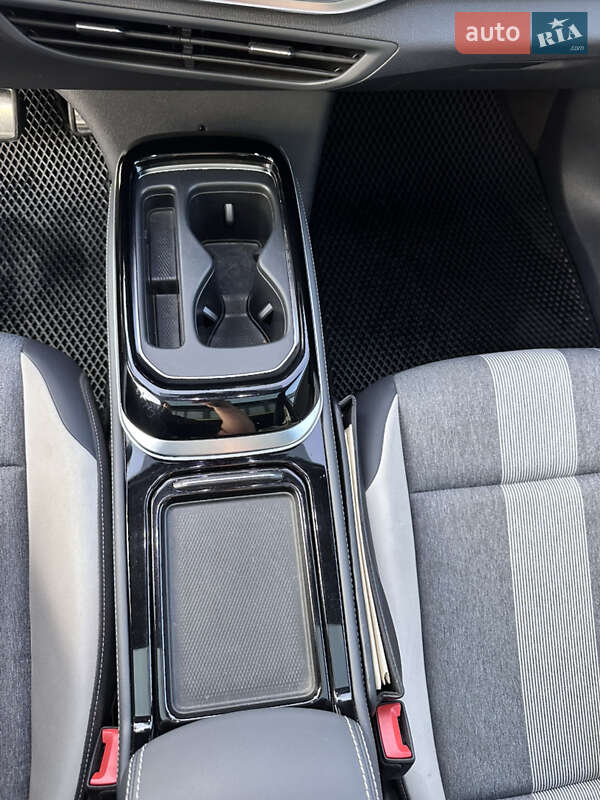 Позашляховик / Кросовер Volkswagen ID.4 2021 в Вінниці