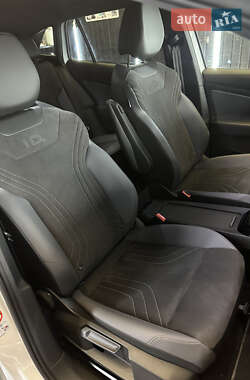 Внедорожник / Кроссовер Volkswagen ID.4 2023 в 
