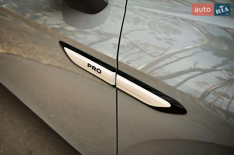 Позашляховик / Кросовер Volkswagen ID.4 2022 в Житомирі