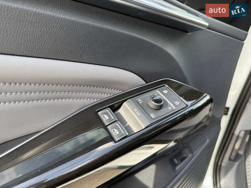 Позашляховик / Кросовер Volkswagen ID.4 2022 в Полтаві