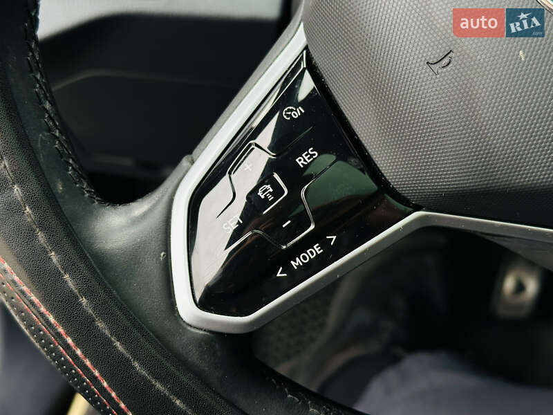 Внедорожник / Кроссовер Volkswagen ID.4 2022 в Харькове