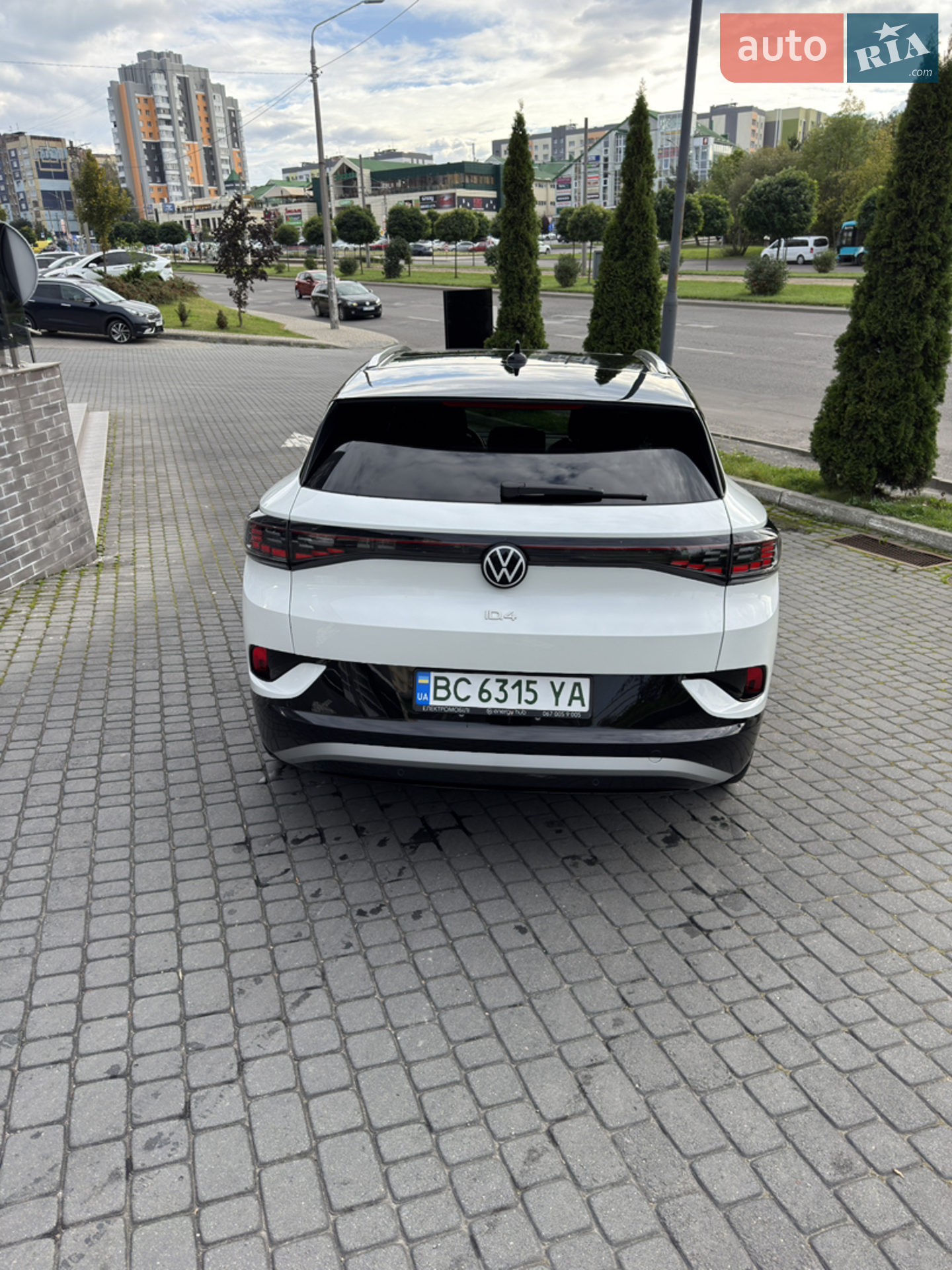 Volkswagen ID.4 2023 VIN LFVVB9E68P5014266 фото оголошення 4 з 37