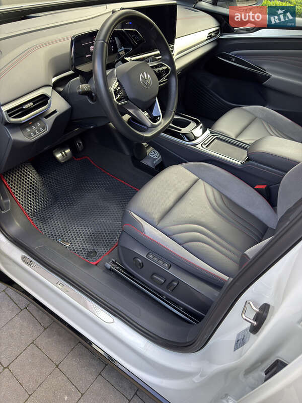 Внедорожник / Кроссовер Volkswagen ID.4 2023 в Львове