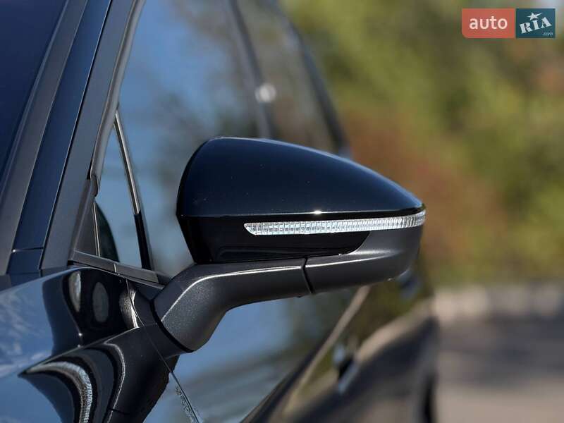 Внедорожник / Кроссовер Volkswagen ID.4 2022 в Кривом Роге