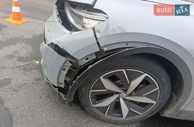 Позашляховик / Кросовер Volkswagen ID.4 2022 в Черкасах