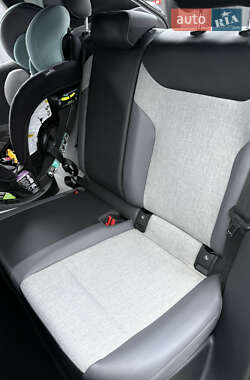 Внедорожник / Кроссовер Volkswagen ID.4 2023 в 