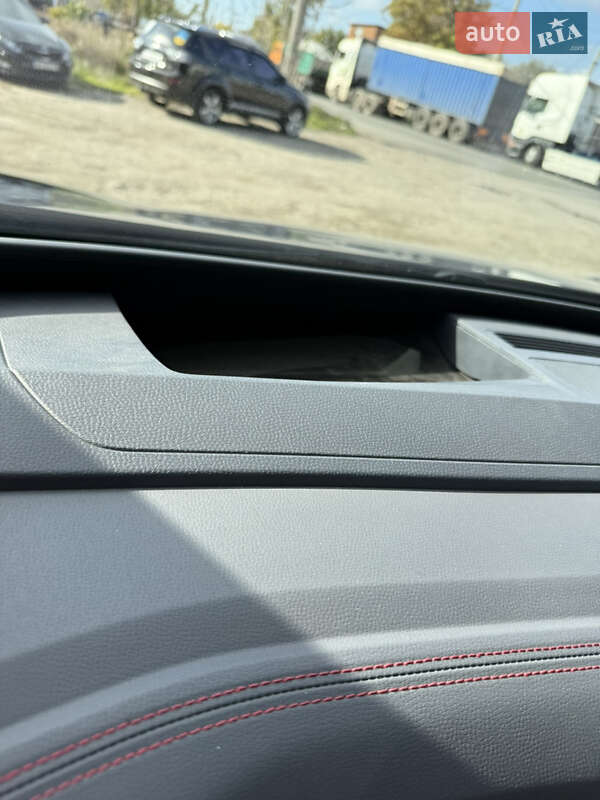 Позашляховик / Кросовер Volkswagen ID.4 2021 в Одесі