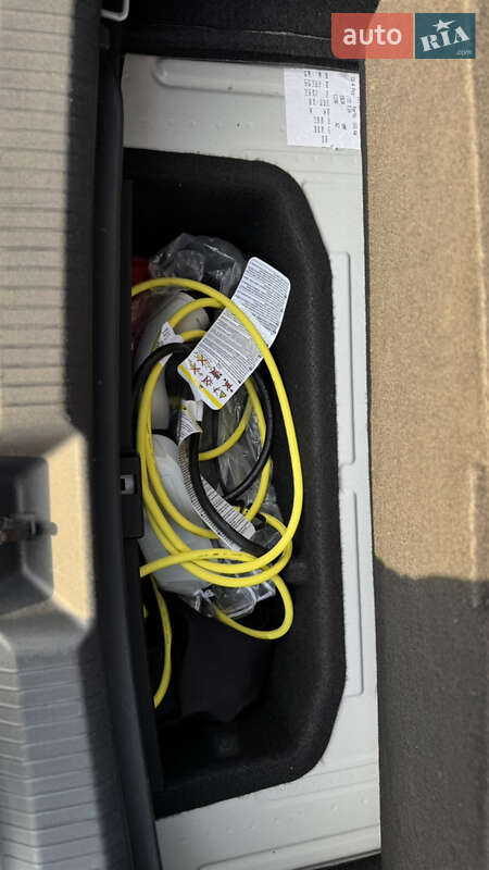 Внедорожник / Кроссовер Volkswagen ID.4 2021 в Ужгороде