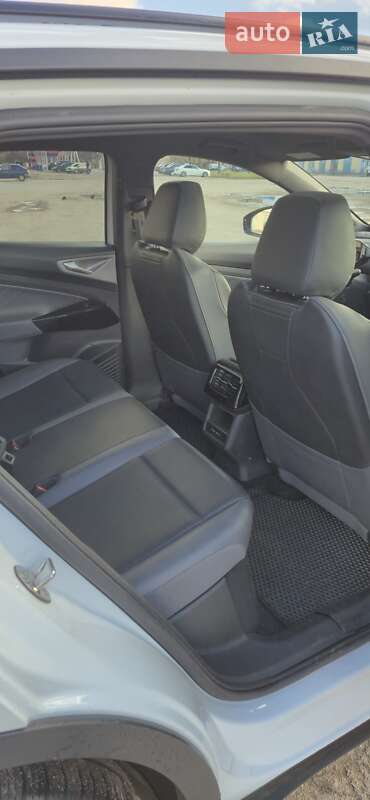 Позашляховик / Кросовер Volkswagen ID.4 2023 в Полтаві