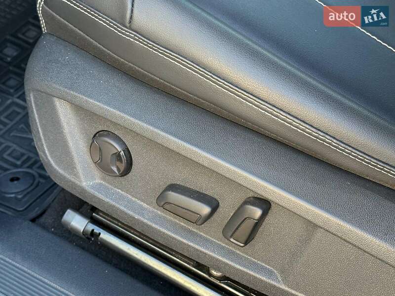 Позашляховик / Кросовер Volkswagen ID.4 2022 в Одесі фото 13 Позашляховик / Кросовер Volkswagen ID.4 2022 в Одесі