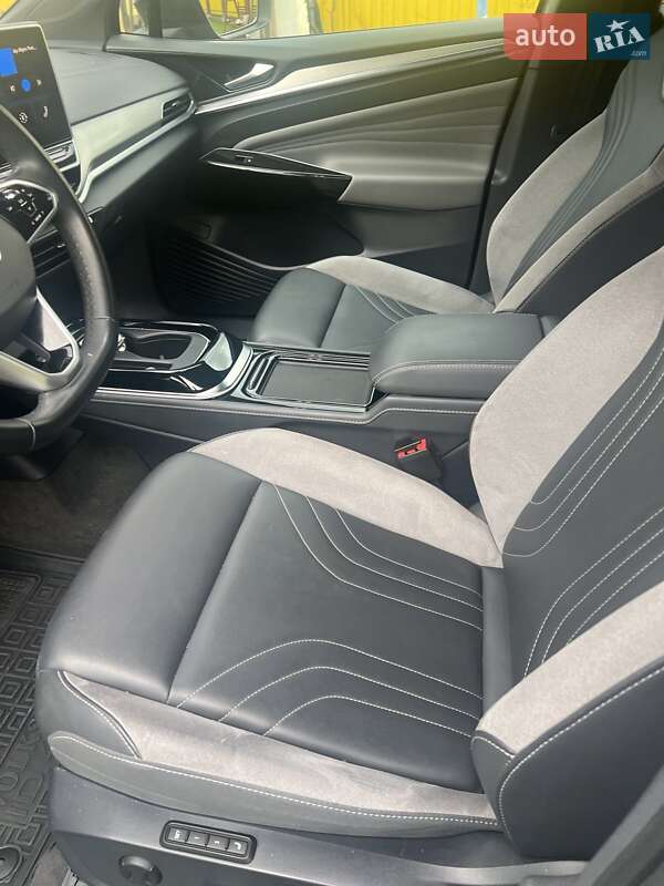 Внедорожник / Кроссовер Volkswagen ID.4 2023 в Дрогобыче
