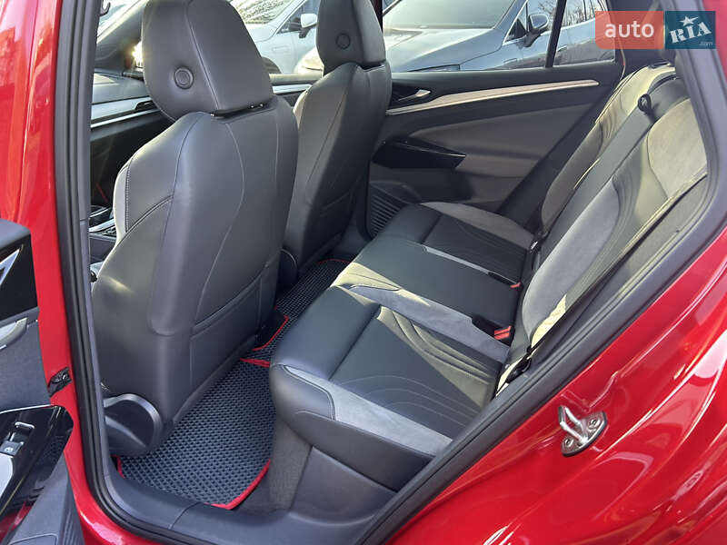 Внедорожник / Кроссовер Volkswagen ID.4 2021 в Одессе