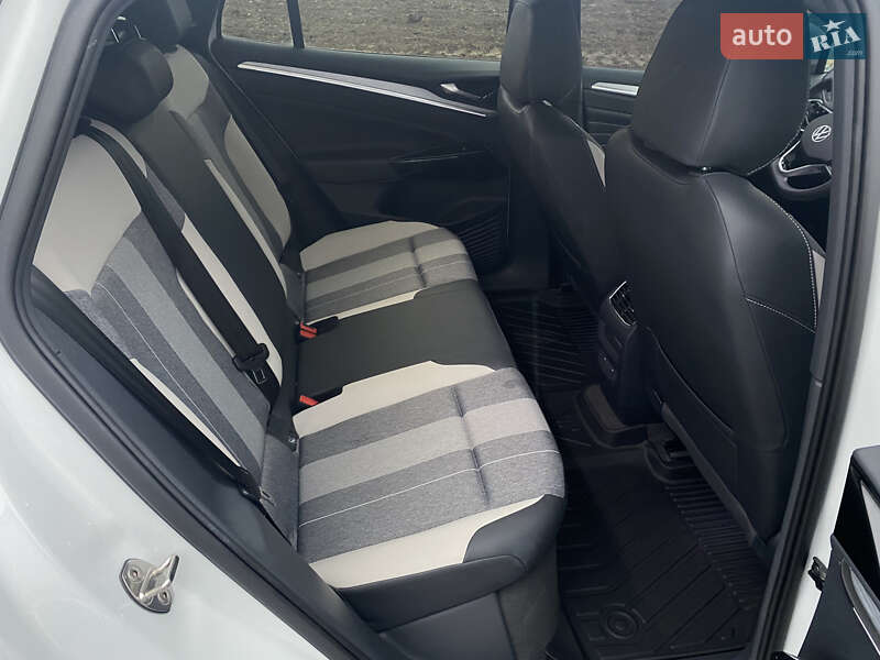 Внедорожник / Кроссовер Volkswagen ID.4 2022 в Киеве