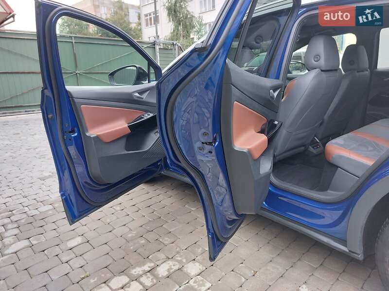 Внедорожник / Кроссовер Volkswagen ID.4 2021 в Тернополе