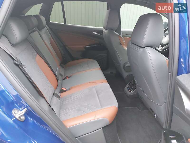 Внедорожник / Кроссовер Volkswagen ID.4 2021 в Тернополе